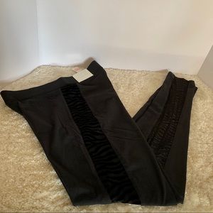 Victoria’s Secret Leggings Full length Medium
